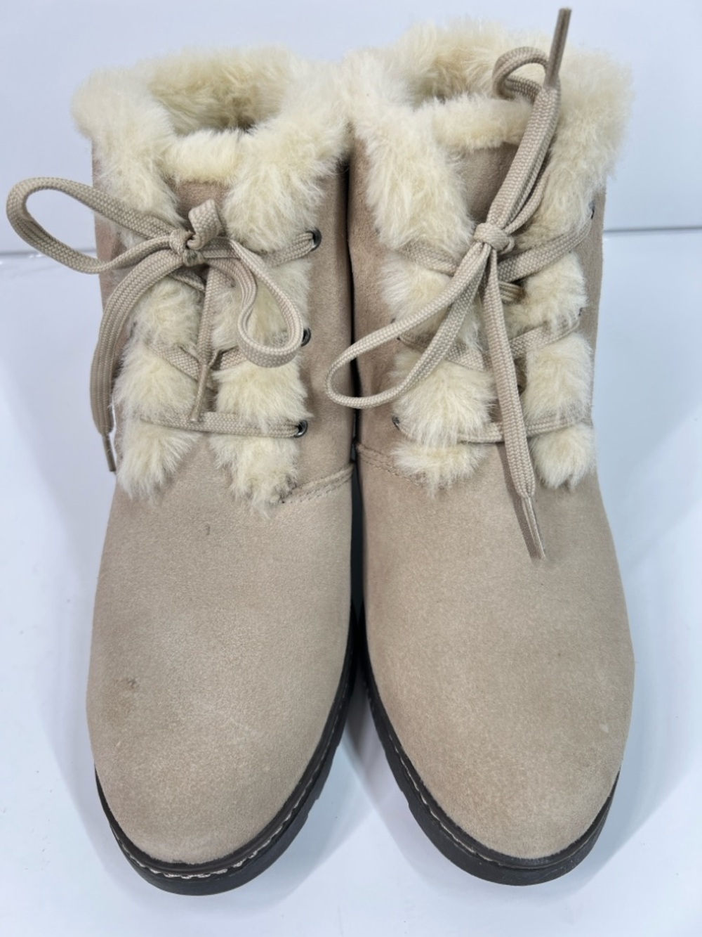SPORTO Women’s Size 10M Suede Cream with Fur Lace up Heeled Winter Boots